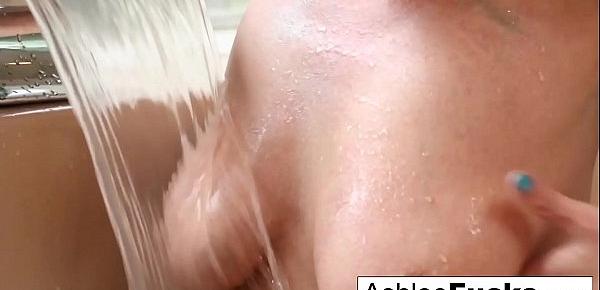  Sexy Ashlee Graham fucks herself in a glitter filled tub